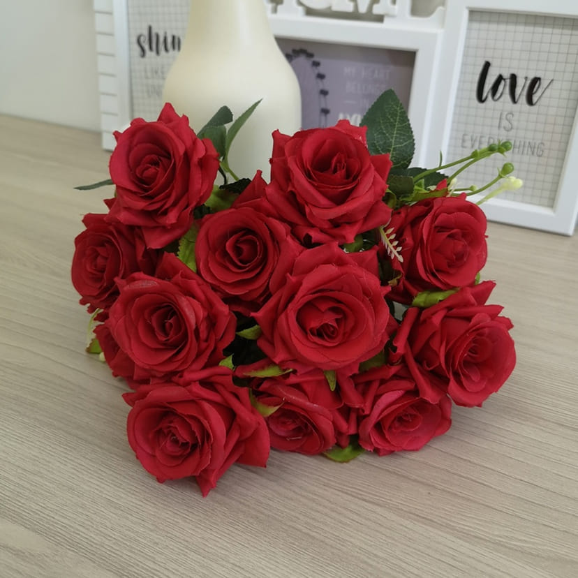 Искусственные цветы в Кинели | Цветы искусственные «Розы острые», красные, букет