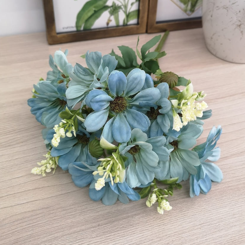 Искусственные цветы в Кинели | Цветы искусственные «Ромашки с бутонами», голубые, букет