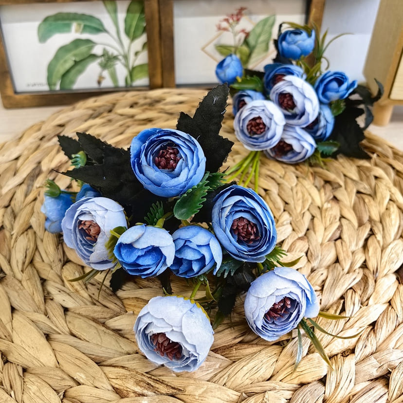 Искусственные цветы в Кинели | Цветы искусственные «Камелии», голубые, букет