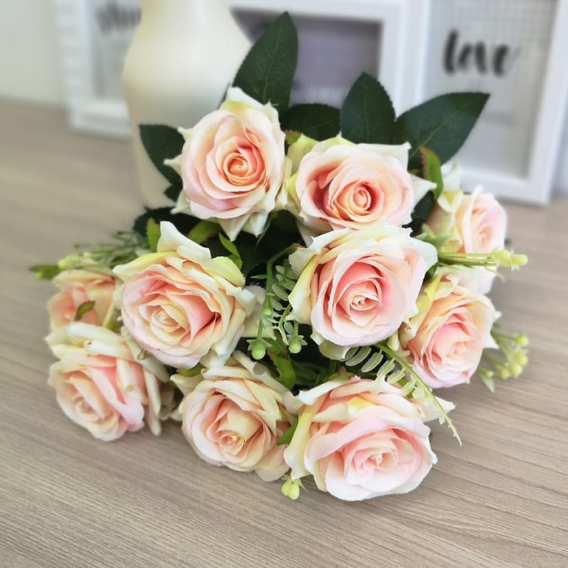 Искусственные цветы в Кинели | Цветы искусственные «Розы острые», розовато-молочные, букет